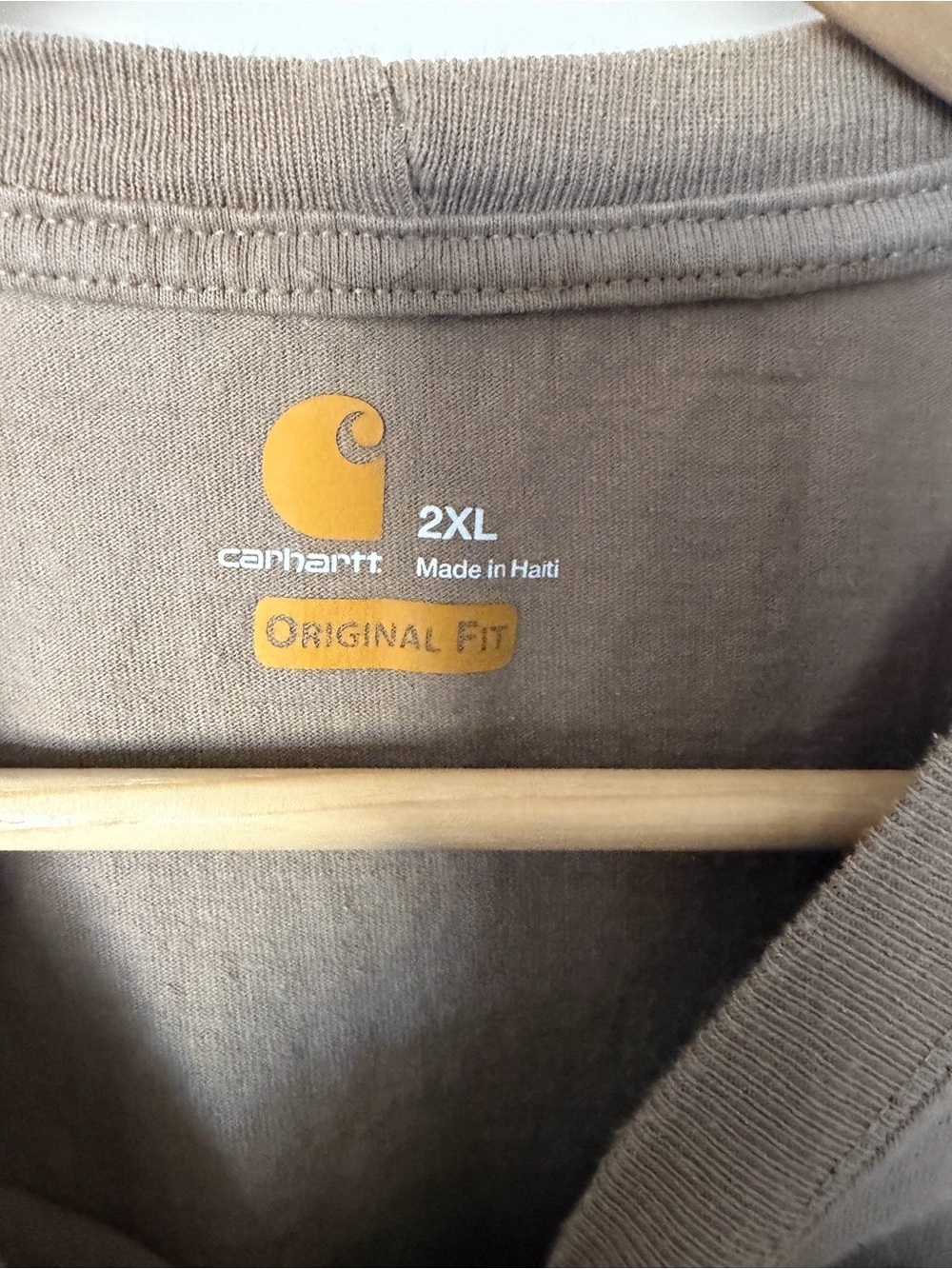 Carhartt Brown Short-Sleeve Pocket Tee - Picture 2 of 4